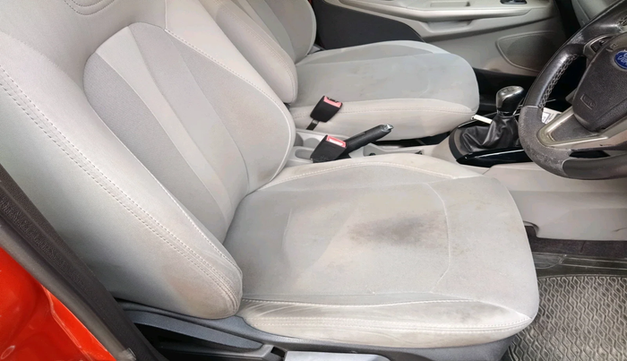 2017 Ford Ecosport TITANIUM 1.5L DIESEL, Diesel, Manual, 1,31,481 km, interior