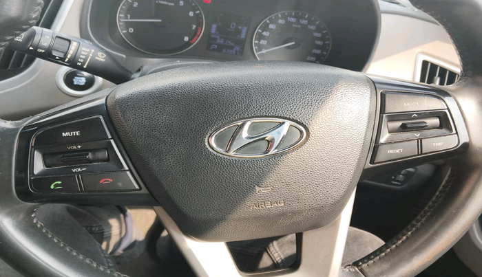 2016 Hyundai Creta SX PLUS AT 1.6 PETROL, Petrol, Automatic, 63,991 km, interior