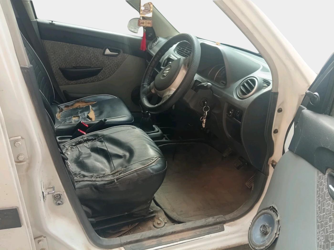 2017 Maruti Alto 800 LXI, Petrol, Manual, 1,24,617 km, interior