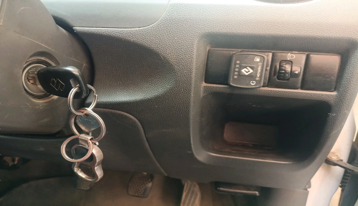 2017 Maruti Alto 800 LXI, Petrol, Manual, 1,24,617 km, interior