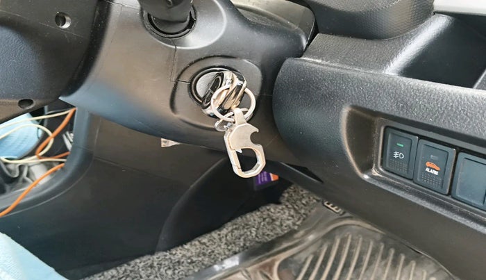 2017 Maruti Swift LXI (O), Petrol, Manual, 96,800 km, interior