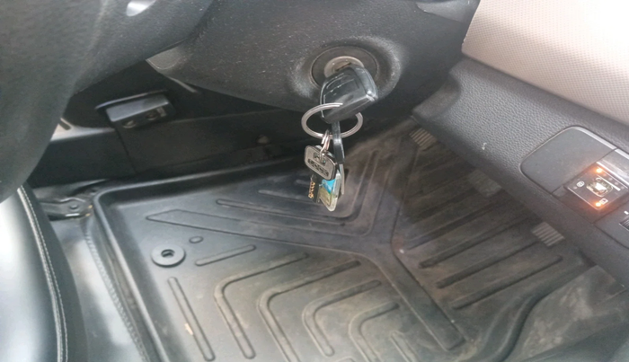 2016 Hyundai Grand i10 MAGNA 1.2 KAPPA VTVT, Petrol, Manual, 1,02,396 km, interior