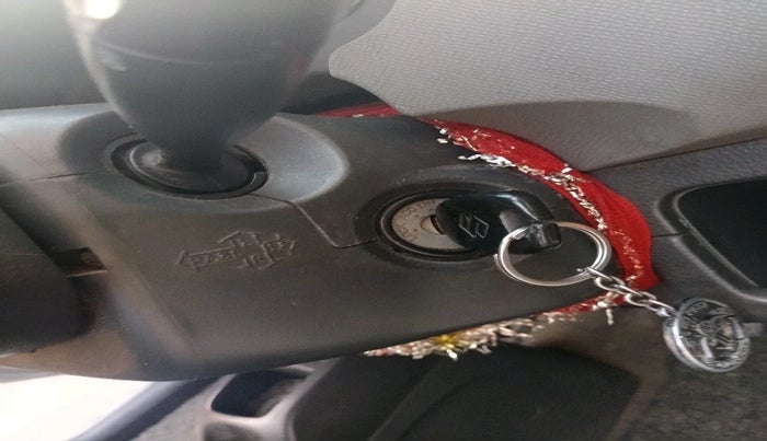 2012 Maruti Wagon R 1.0 LXI CNG, Petrol, Manual, 90,061 km, interior