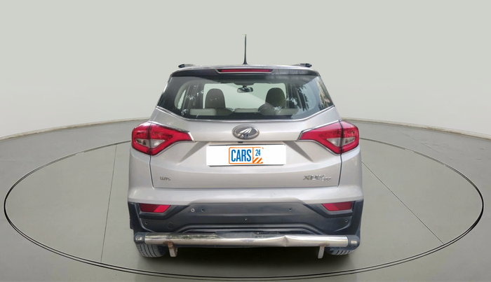 2020 Mahindra XUV300 W6 1.5 DIESEL, Diesel, Manual, 1,58,569 km, exterior