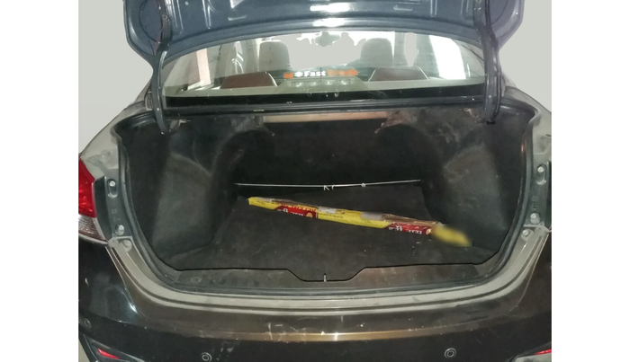 2015 Maruti Ciaz VXI+, Petrol, Manual, 75,691 km, exterior