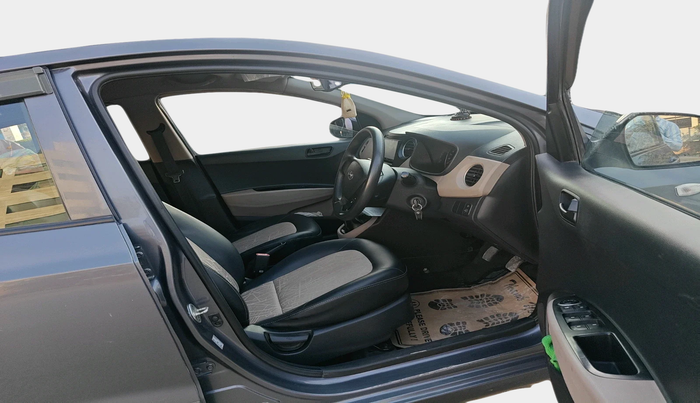 2016 Hyundai Grand i10 MAGNA 1.2 KAPPA VTVT, Petrol, Manual, 77,761 km, interior