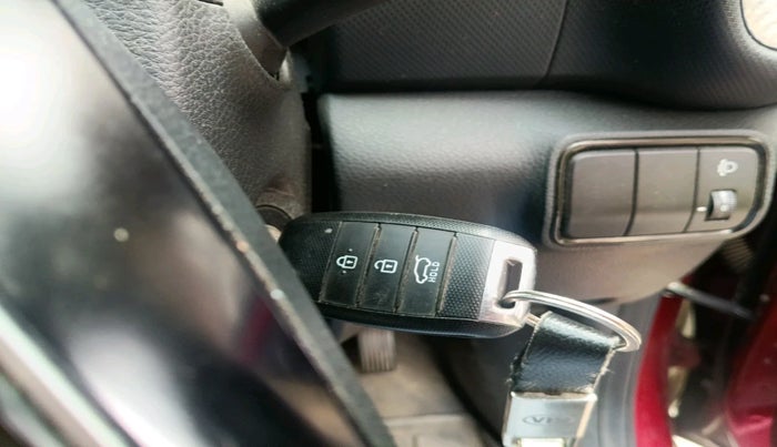 2021 KIA SONET HTK PLUS 1.2, Petrol, Manual, 67,872 km, interior