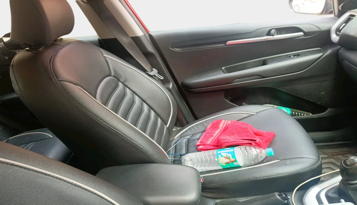 2021 KIA SONET HTK PLUS 1.2, Petrol, Manual, 67,872 km, interior