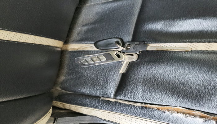 2014 Maruti Alto K10 VXI, Petrol, Manual, 1,16,505 km, interior