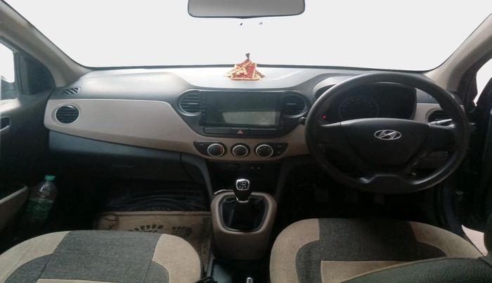 2014 Hyundai Grand i10 SPORTZ 1.2 KAPPA VTVT, Petrol, Manual, 75,999 km, interior