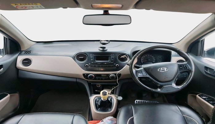 2014 Hyundai Xcent SX 1.2, Petrol, Manual, 1,14,335 km, interior