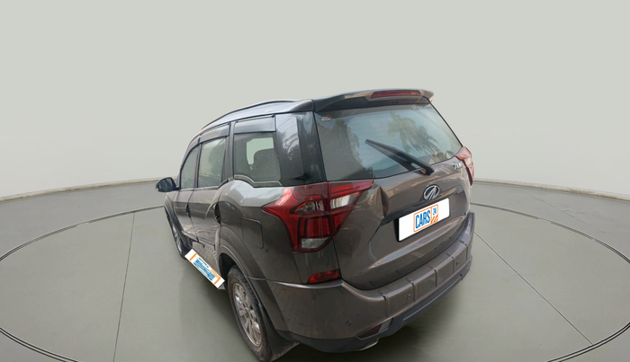 2019 Mahindra XUV500 W9, Diesel, Manual, 42,562 km, exterior