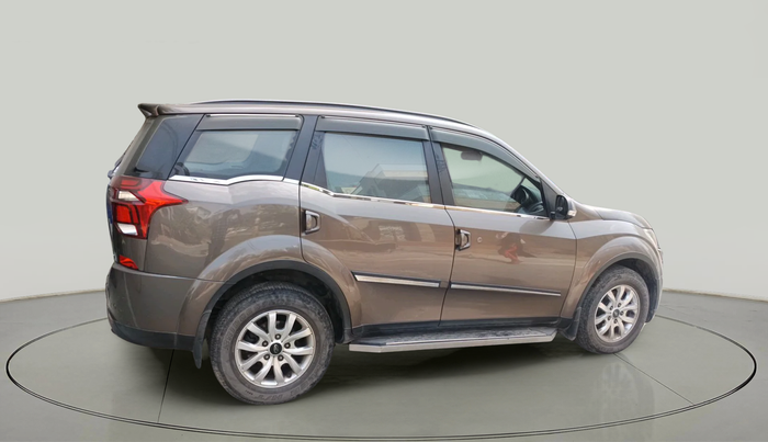 2019 Mahindra XUV500 W9, Diesel, Manual, 42,562 km, exterior