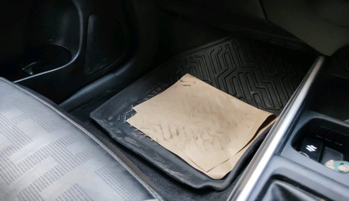 2023 Maruti XL6 ZETA CNG, CNG, Manual, 79,662 km, interior