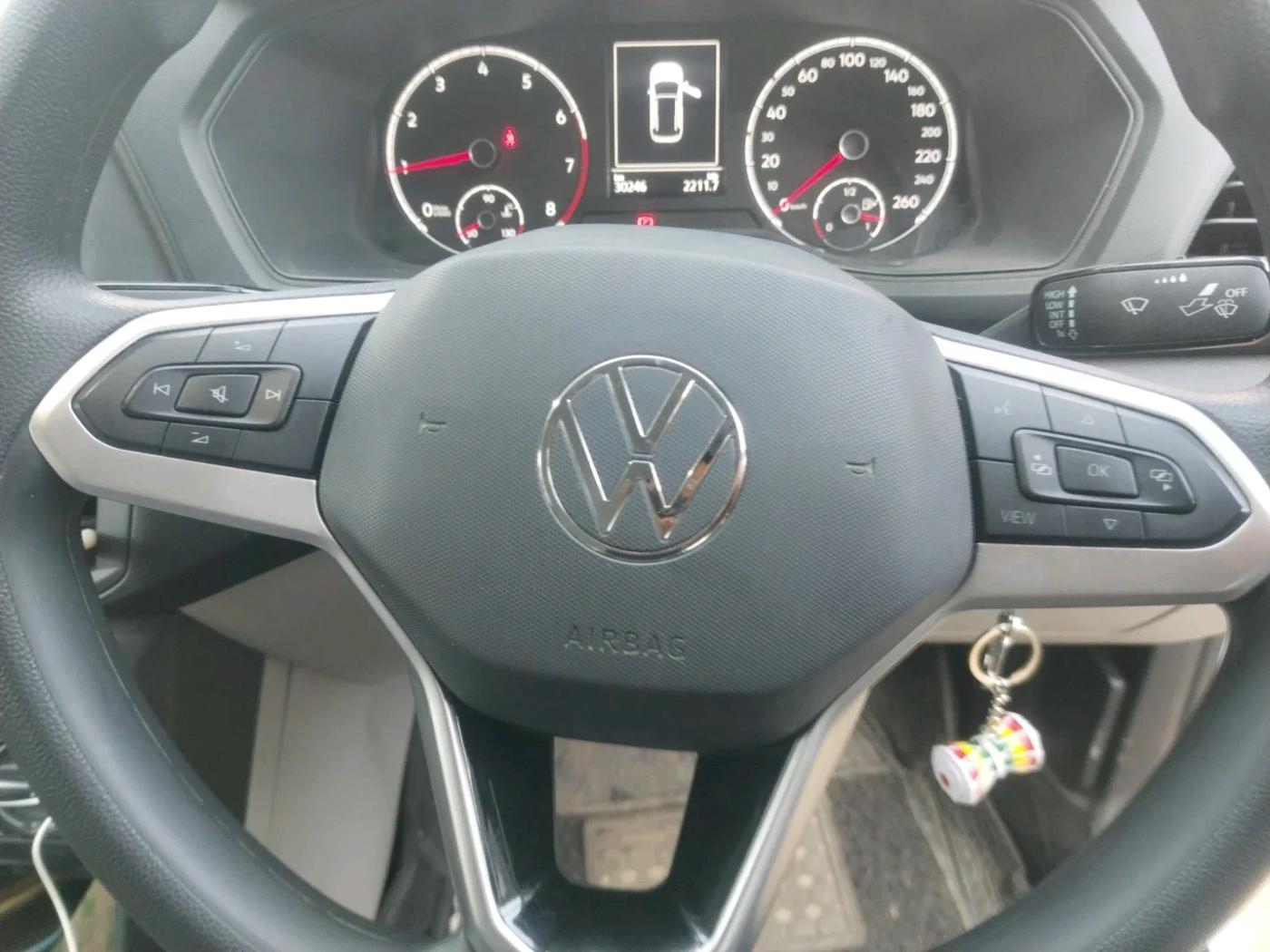 2024 Volkswagen TAIGUN COMFORTLINE 1.0 TSI MT, Petrol, Manual, 30,246 km, interior