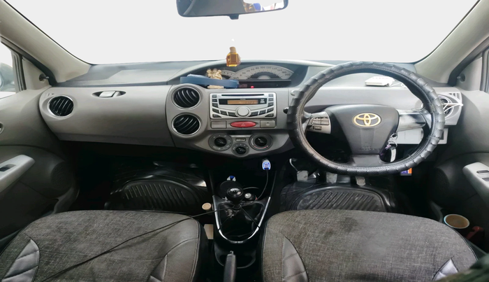 2011 Toyota Etios VX, Petrol, Manual, 1,83,923 km, interior
