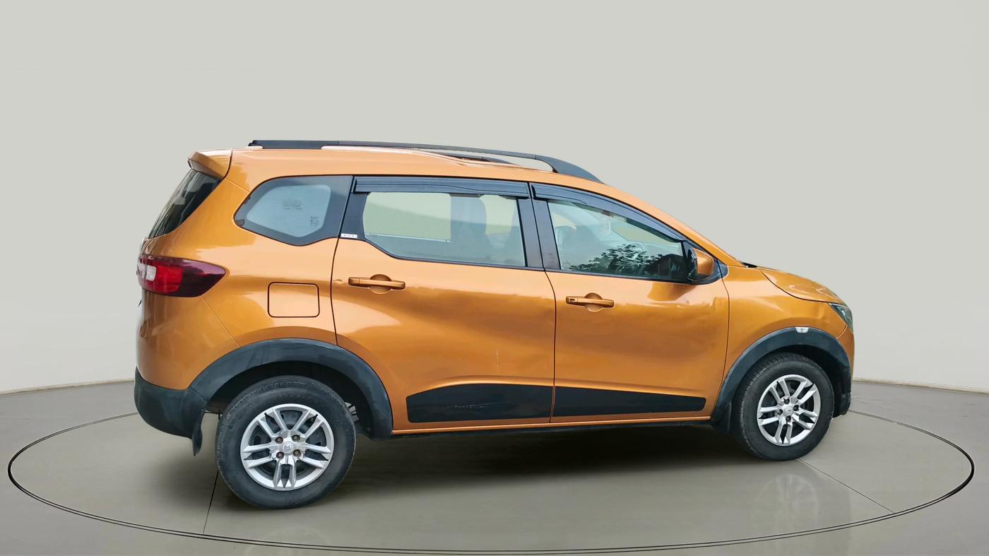 2019 Renault TRIBER RXT, Petrol, Manual, 98,483 km, exterior