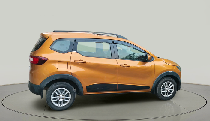 2019 Renault TRIBER RXT, Petrol, Manual, 98,483 km, exterior