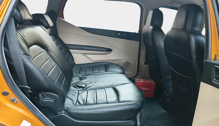 2019 Renault TRIBER RXT, Petrol, Manual, 98,483 km, interior