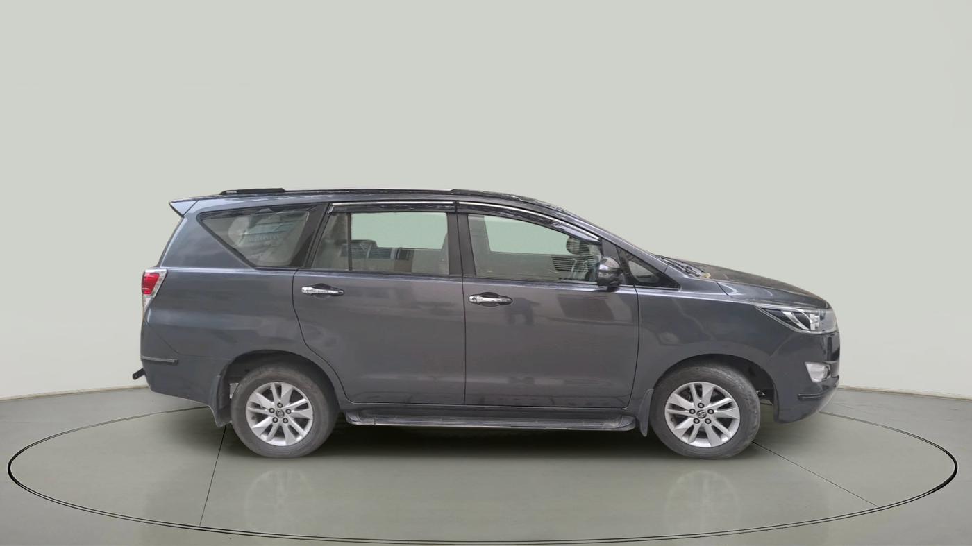 2019 Toyota Innova Crysta 2.8 GX AT 7 STR, Diesel, Automatic, 1,04,501 km, exterior
