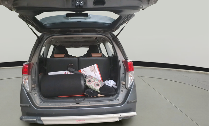 2019 Toyota Innova Crysta 2.8 GX AT 7 STR, Diesel, Automatic, 1,04,501 km, exterior