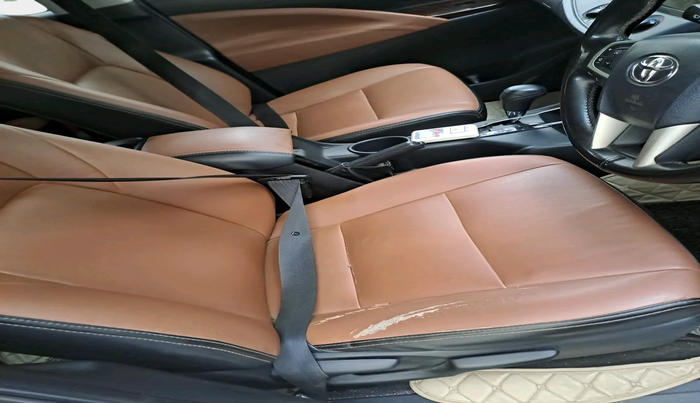 2019 Toyota Innova Crysta 2.8 GX AT 7 STR, Diesel, Automatic, 1,04,501 km, interior