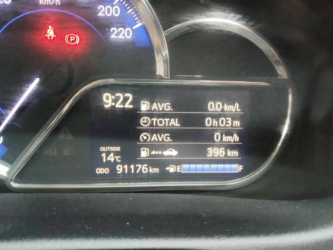 2018 Toyota YARIS V MT, Petrol, Manual, 91,176 km, interior