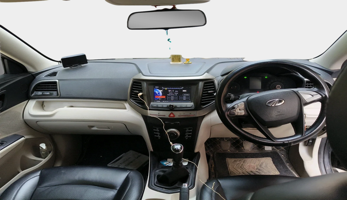 2019 Mahindra XUV300 W6 1.5 DIESEL, Diesel, Manual, 91,912 km, interior