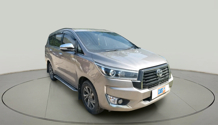 2020 Toyota Innova Crysta 2.4 VX 8 STR, Diesel, Manual, 1,65,165 km, exterior