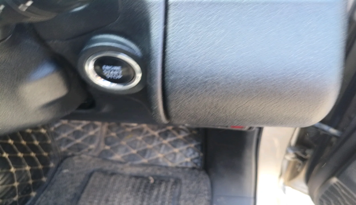 2020 Toyota Innova Crysta 2.4 VX 8 STR, Diesel, Manual, 1,65,165 km, interior