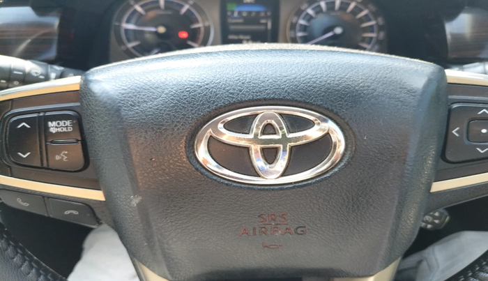 2020 Toyota Innova Crysta 2.4 VX 8 STR, Diesel, Manual, 1,65,165 km, interior