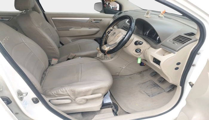 2012 Maruti Ertiga ZXI, Petrol, Manual, 1,39,996 km, interior