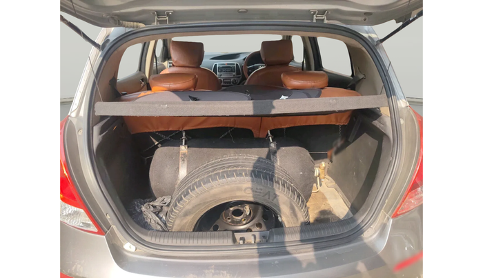 2014 Hyundai i20 SPORTZ 1.2, Petrol, Manual, 93,317 km, exterior