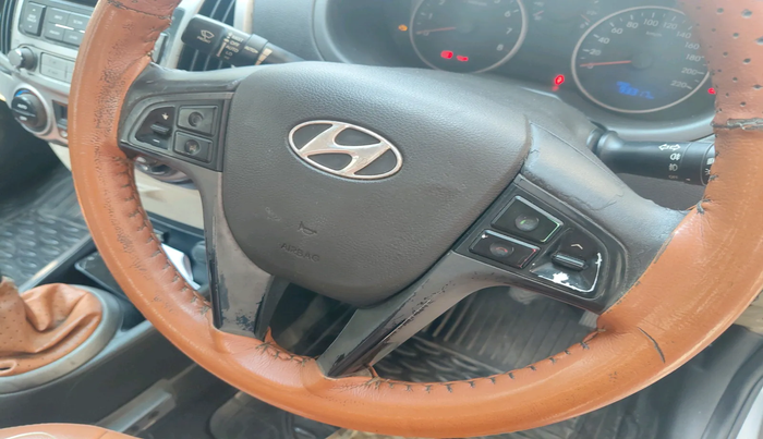 2014 Hyundai i20 SPORTZ 1.2, Petrol, Manual, 93,317 km, interior