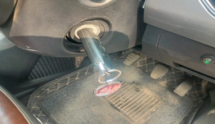 2023 Tata NEXON XM PLUS SUNROOF PETROL, Petrol, Manual, 54,371 km, interior