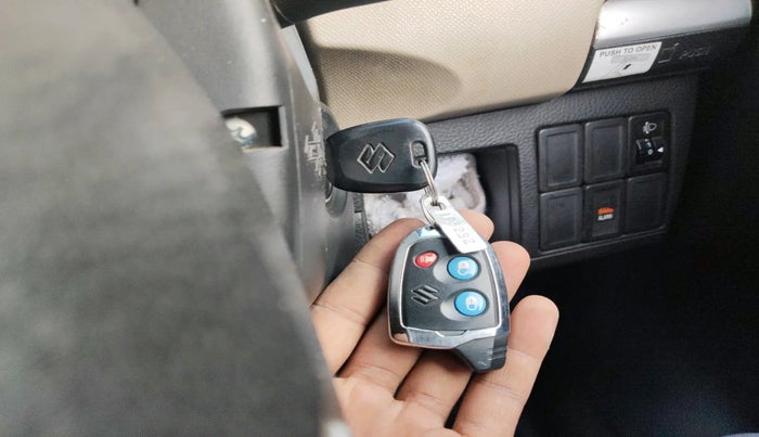 2017 Maruti Wagon R 1.0 LXI, Petrol, Manual, 23,079 km, interior