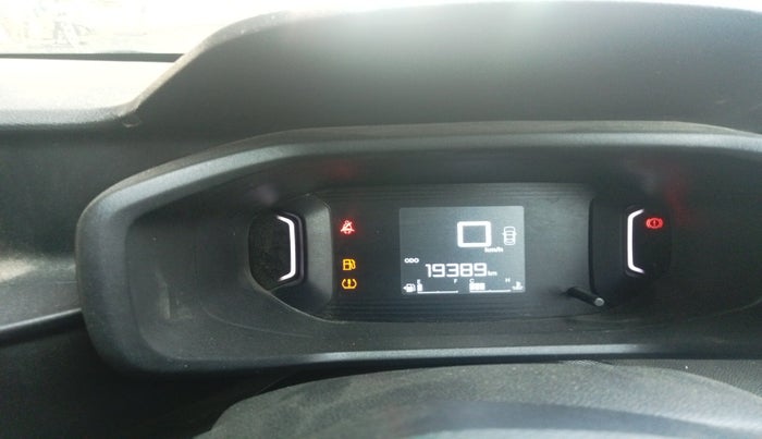 2023 CITROEN C3 Feel 1.2 Turbo Dual Tone, Petrol, Manual, 19,389 km, interior
