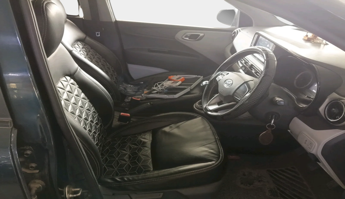 2022 Hyundai GRAND I10 NIOS SPORTZ 1.2 KAPPA VTVT CNG, Petrol, Manual, 35,699 km, interior