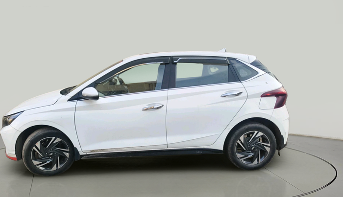 2022 Hyundai NEW I20 ASTA 1.2 MT, Petrol, Manual, 33,131 km, exterior