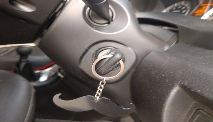 2017 Maruti Swift VXI O, Petrol, Manual, 1,25,099 km, interior