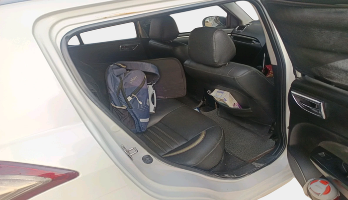 2017 Maruti Swift VXI O, Petrol, Manual, 1,25,099 km, interior