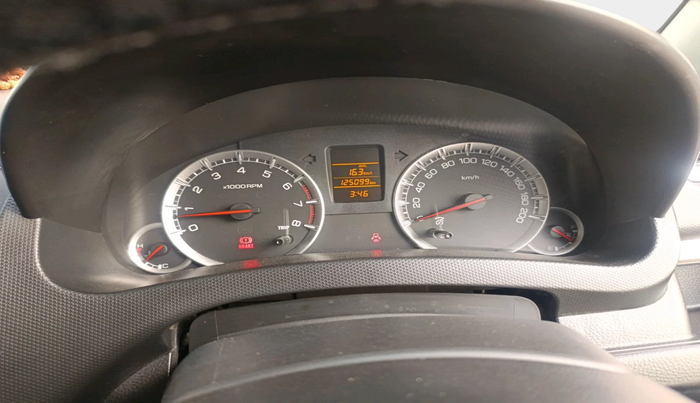 2017 Maruti Swift VXI O, Petrol, Manual, 1,25,099 km, interior