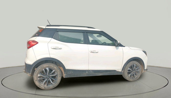 2020 Mahindra XUV300 W8 (O) 1.5 DIESEL, Diesel, Manual, 96,696 km, exterior