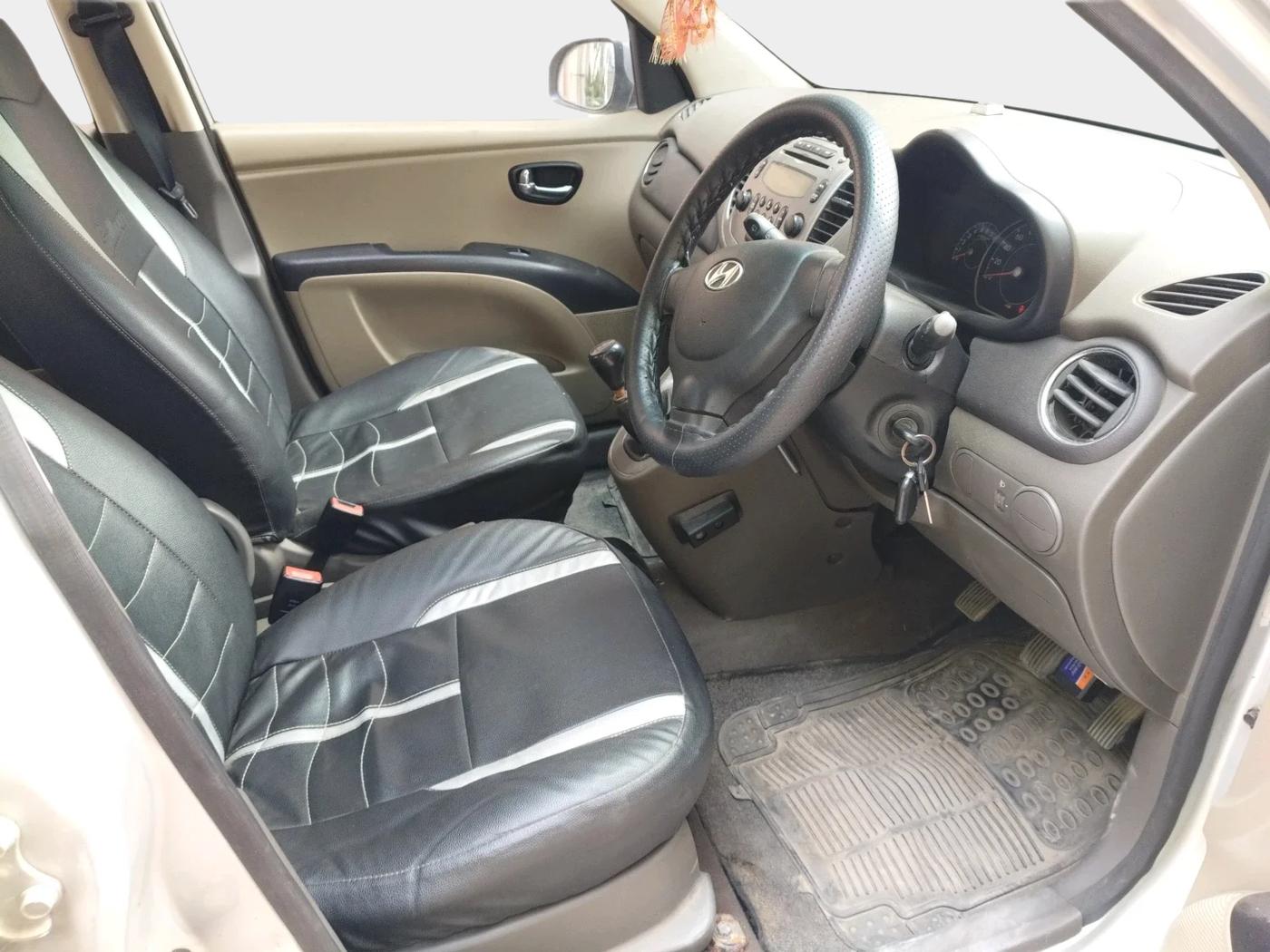 2012 Hyundai i10 SPORTZ 1.2, Petrol, Manual, 46,580 km, interior