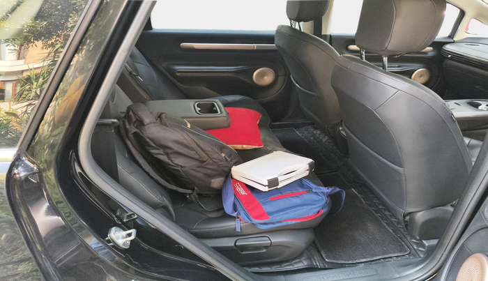 2025 MG Windsor EV Essence Pro, Electric, Automatic, 26,837 km, interior