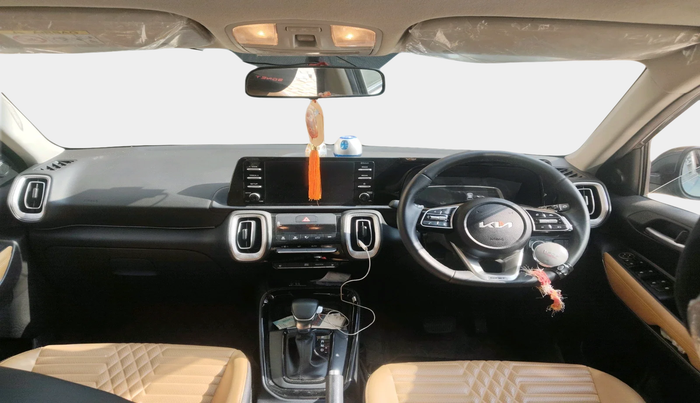 2024 KIA SONET 	 HTX 1.0 TURBO DCT, Petrol, Automatic, 9,278 km, interior