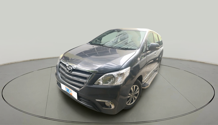 2015 Toyota Innova 2.5 VX 7 STR, Diesel, Manual, 86,713 km, exterior