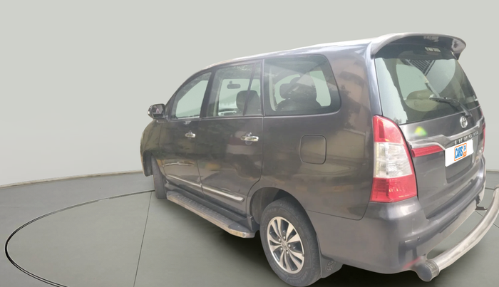 2015 Toyota Innova 2.5 VX 7 STR, Diesel, Manual, 86,713 km, exterior