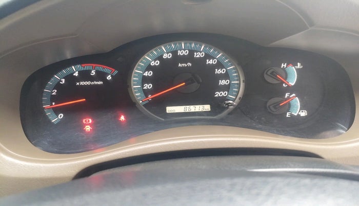 2015 Toyota Innova 2.5 VX 7 STR, Diesel, Manual, 86,713 km, interior