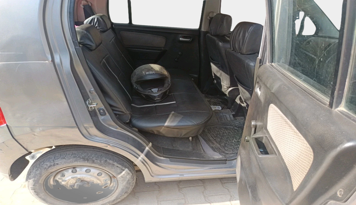 2014 Maruti Wagon R 1.0 LXI, Petrol, Manual, 82,238 km, interior